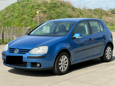 VW Golf 5 - 1.6 Benzine | Gekeurd | DSG Automaat | Airco |