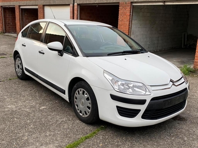 Citroën c4 1.4 benzine gekeurd voor verkoop prijs 2750€