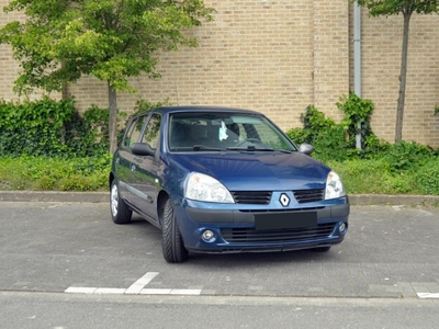 Renault Clio 5-deurs benzine 136.700km gekeurd carpass