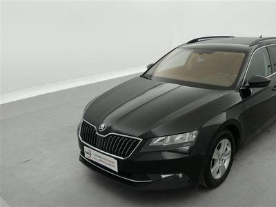 Skoda Superb 1.6 CR TDi Ambition DSG Navi / PDC av+ar