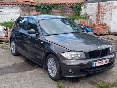 Bmw 116i navigatie airco schuifdak start niet