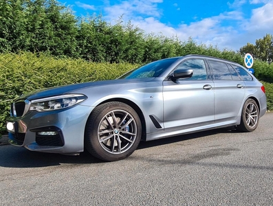 BMW 530i Touring M-pack