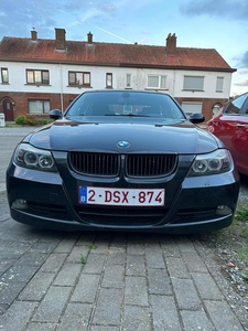 Bmw E90 325i