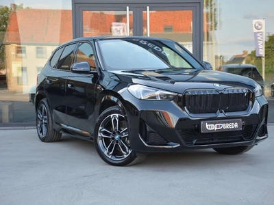 BMW X1 iX1 xDrive30 M-Sport/360/LED/HUD/Leder/Pano/19