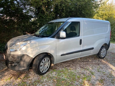 FIAT DOBLO MAXI UIT HET JAAR 2011