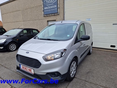 Ford Courier benzine 100 pk 6V, LV, airco + 1 j garantie