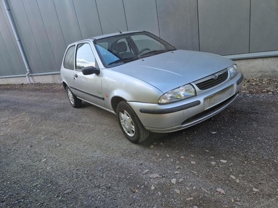 Mazda 121 benzine 1.3 cc met 45.000 km