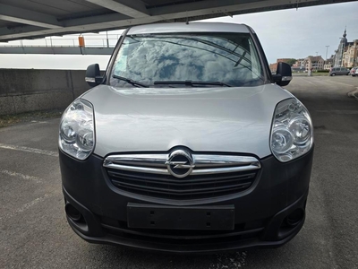 Opel Combo Diesel 2018 Euro 6 Airco