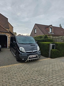 Opel Vivaro Long 2.5 cdti