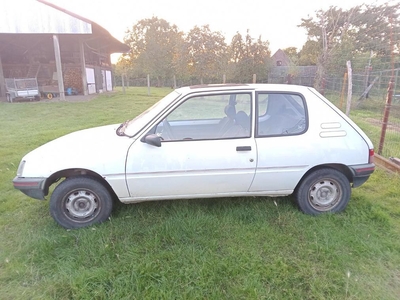 Peugeot 205, 1000cc, bwj 1992