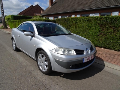 Renault Megane 1.6i cabriolet 100.000km