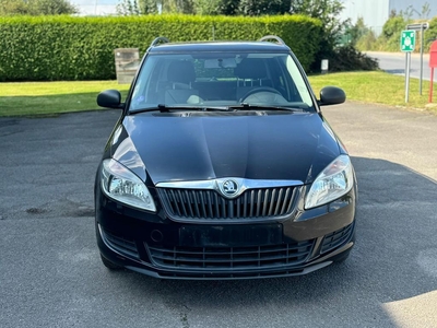 Skoda Fabia 1.2 essence Break Airco Euro 5B car pass