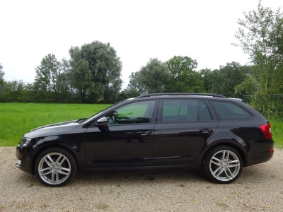 Skoda Octavia Break ZW BENZINE Topwagen 18