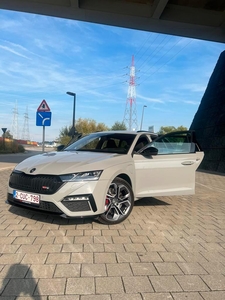 Skoda octavia vrs iv 245pk zeer goed onderhouden rokers vrij