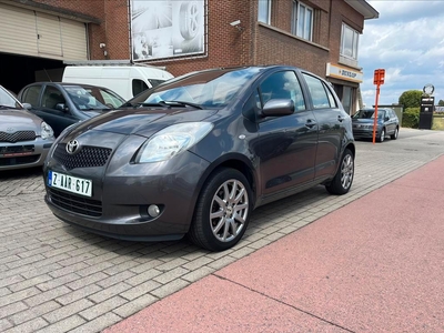 Toyota Yaris 1.3 Essence ⛽️ Airco