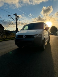 Volkswagen T5 2.0 TDI