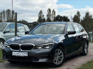 Bmw 318 dA • 2020 • GPS • Automaat • Euro6d