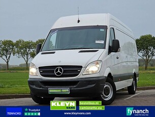 Mercedes-Benz SPRINTER 316