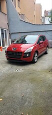 Peugeot 3008 1.6 Essence toit panoramique