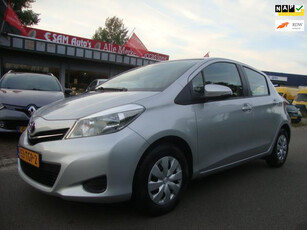 Toyota Yaris 1.0 VVT-i Aspiration ( NAVI +Airco )