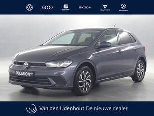 Volkswagen Polo 1.0 TSI 95pk Life / Navigatie / Parkeersensoren