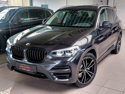 BMW X3 2.0 dA/ Leder / Navigatie / Parkeersensoren/ Garan