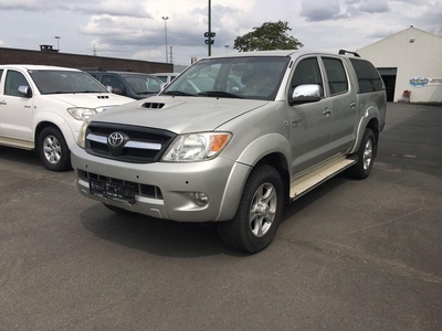 Toyota Hilux dubbele cabine 4x4, exportprijs