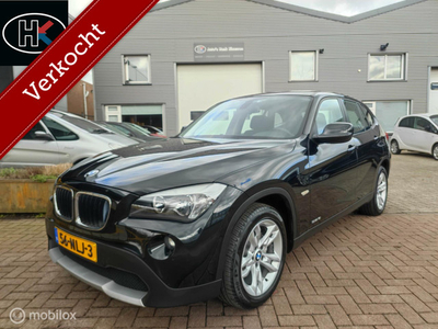 BMW X1 sDrive18i 2.0 aut6. Exe Clima Nav LM17 NLauto NAP PDC