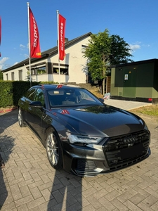 Audi 55 TFSI e Competition full !