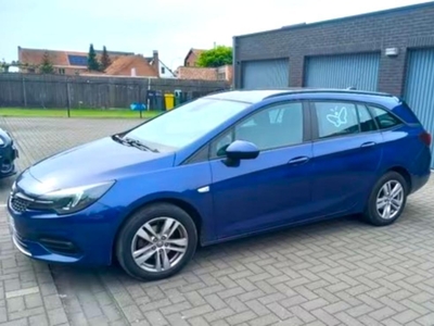 Opel Astra Sports Tourer ( Word gekeurd voor verkoop)