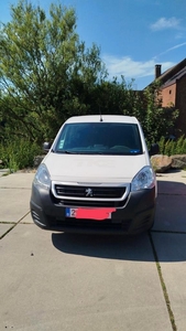 Peugeot partner 2018 187000 km euro 6