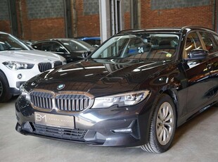 BMW 318 dA Automaat Navi LED Garantie EURO6