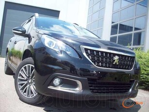 Peugeot 2008 1.2i PureTech Active S