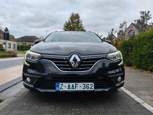 Renault Megane 1.3 TCE 140pk. Automaat. 06/2020