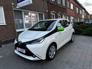 Toyota Aygo 1.0i! Nieuwstaat* Airco*Camera*69000km*Garantie!