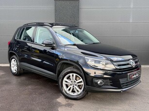 Volkswagen Tiguan 1.4 TSI | Highline | Open dak | Navi | Gar