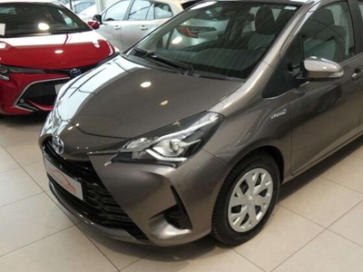 TOYOTA YARIS HYBRID Comfort +Parkeercamera +4Season banden