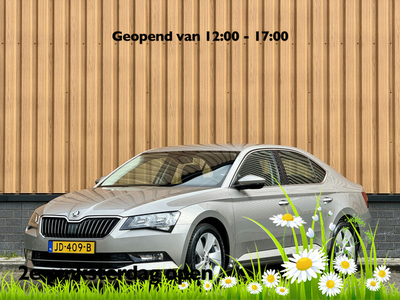 Škoda Superb 1.4 TSI ACT Ambition | Trekhaak | Navigatie | Stoelverwarming | Bluetooth | Cruise Control | Airconditioning | Parkeersensoren | Automatische Verlichting | Isofix |