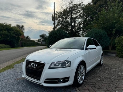 Audi A3 1.6 TDI Euro 5/1ste Eigenaar/Xenon/Navi/GEKEURD