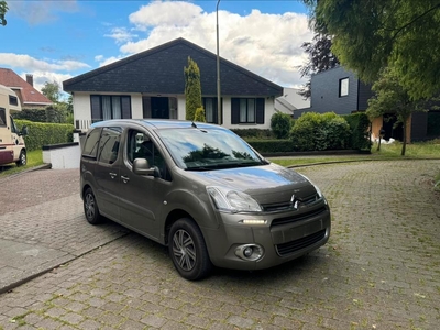 Citroen Berlingo 1.6i Essence airco Navi Pdc 133.000km 2014