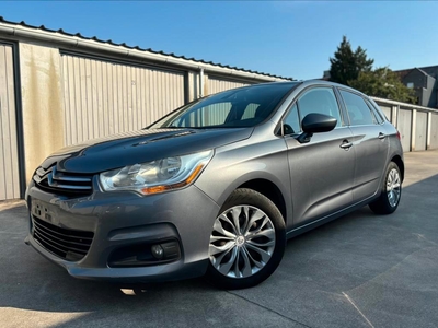 Citroën C4 - 1.4 Benzine - 158 000 Km - 2011 - Gekeurd