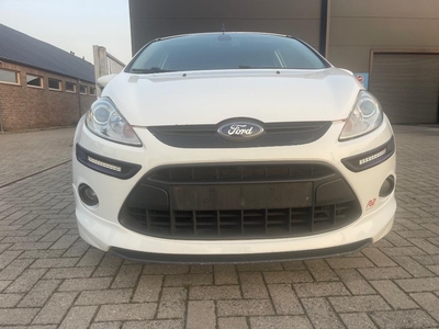 Ford Fiesta 1.6 diesel euro 5