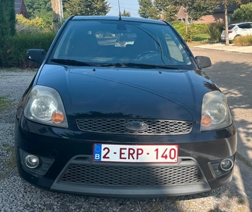 Ford Fiesta st sport 2008 1.6 diesel gekeurd voor verkoop