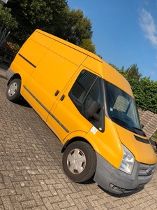 Ford transit 2013