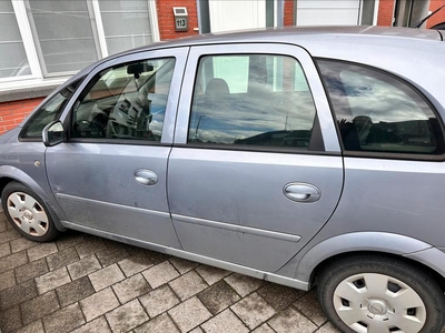 Opel Meriva 1.4 benzine