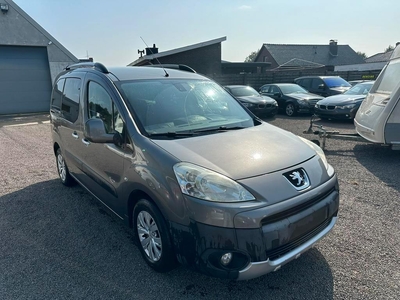 Peugeot Partner x-Line 1.6 Diesel airco