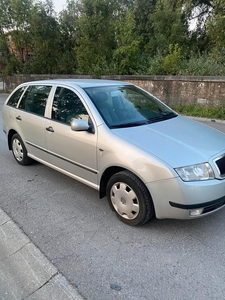 Skoda Fabia 1.9tdi diesel année 2002 avec 151.000km carpass