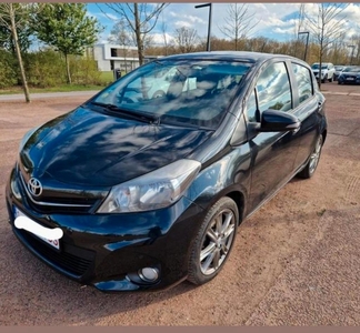 Toyota yaris full extra diesel 2012