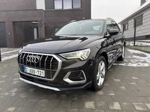 AUDI Q3 - 2.0 TDI Automaat 150 PK s-line met Airco met keur