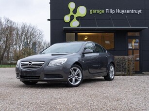 Opel Insignia 1.8i Cosmo + Cruise - Pdc